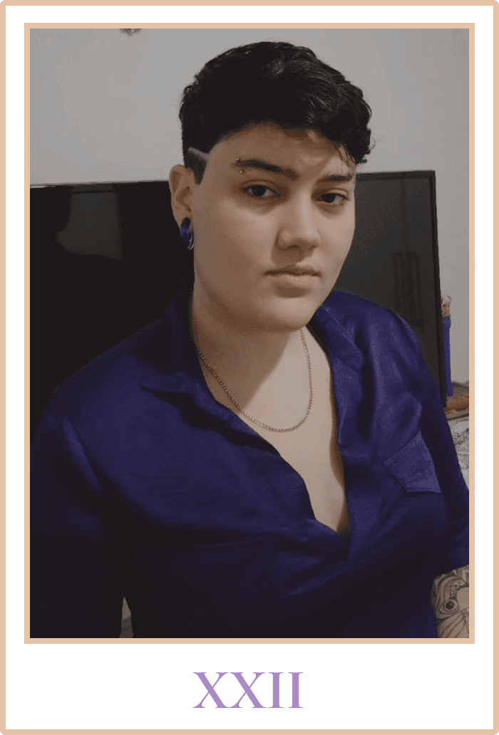 Lívia Tarot Card